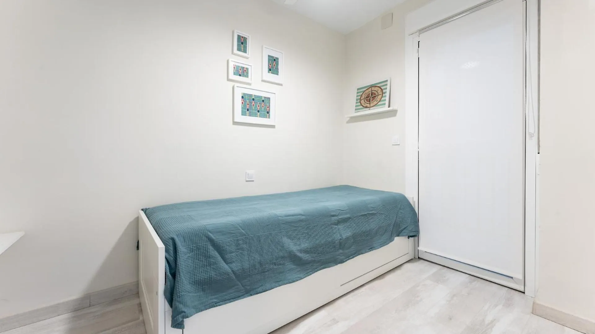 Bhost - Las Gaviotas Fuengirola